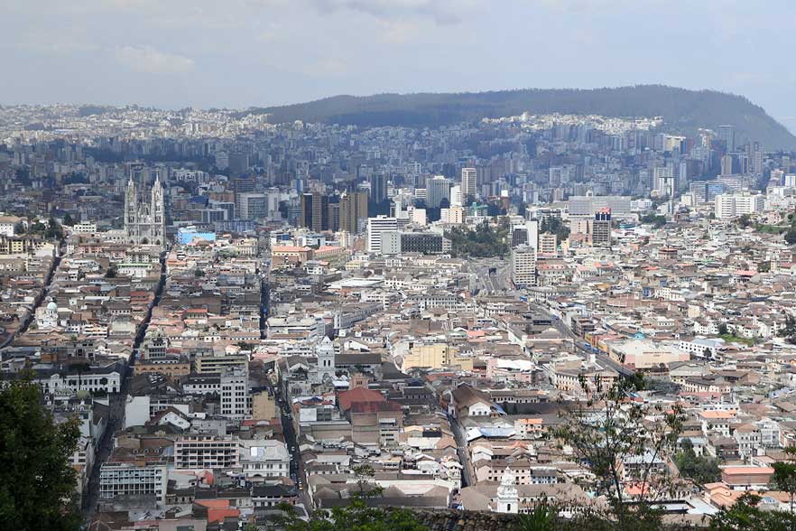 Gigantografías en Quito: cómo la comunicación visual define a un negocio